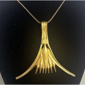 MMA 1976 LOTUS 14K GF Necklace Egypt Gold Plated Pendant Metropolitan Museum Art